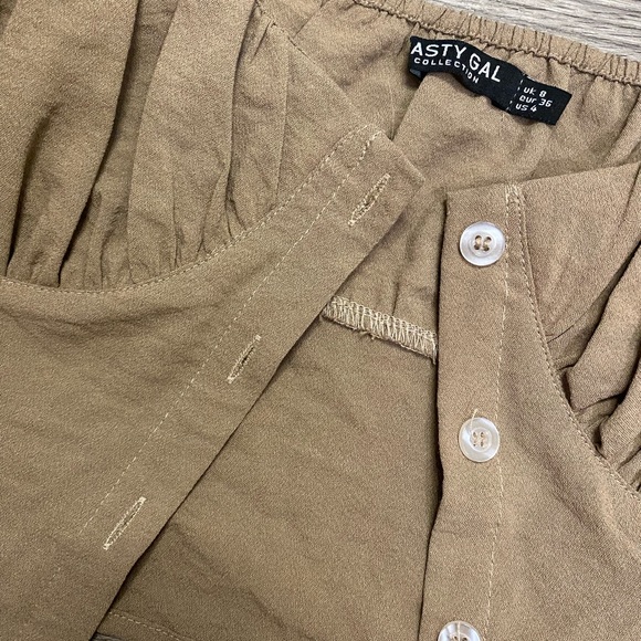 BROWN RUFFLE CROP TOP - Picture 2 of 6